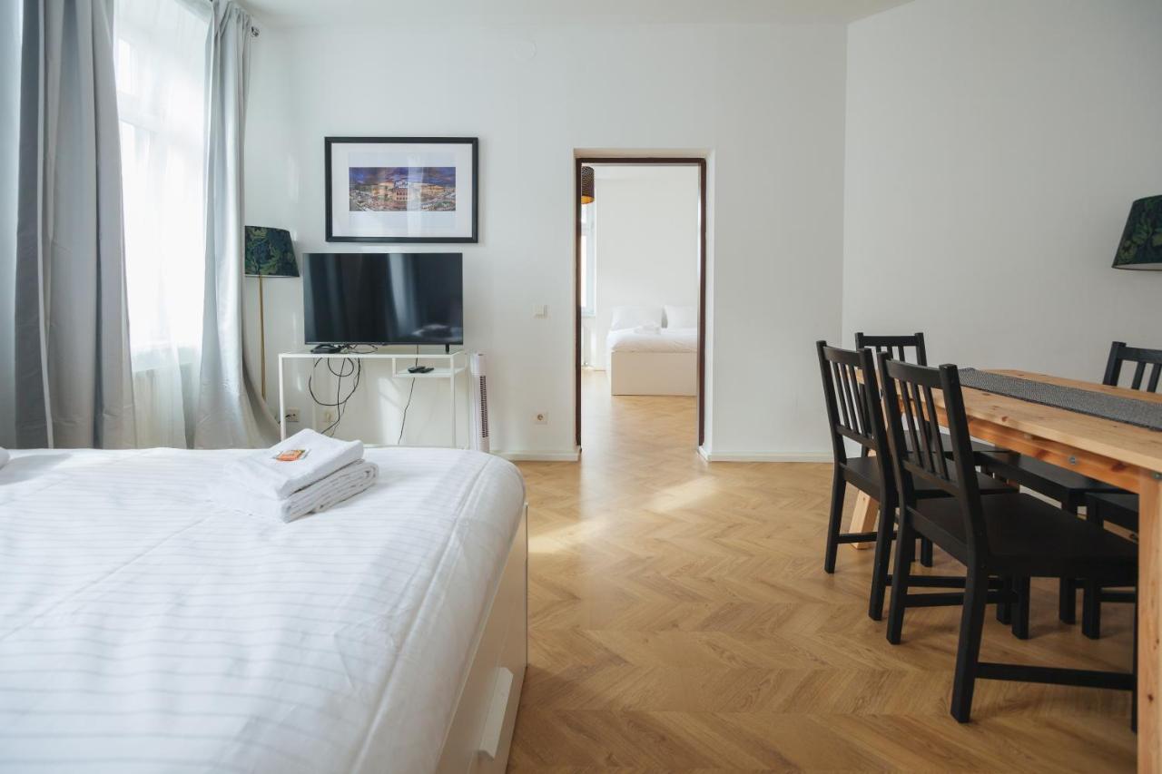 Malfatti Urban Oasis Apartment Vienna Luaran gambar