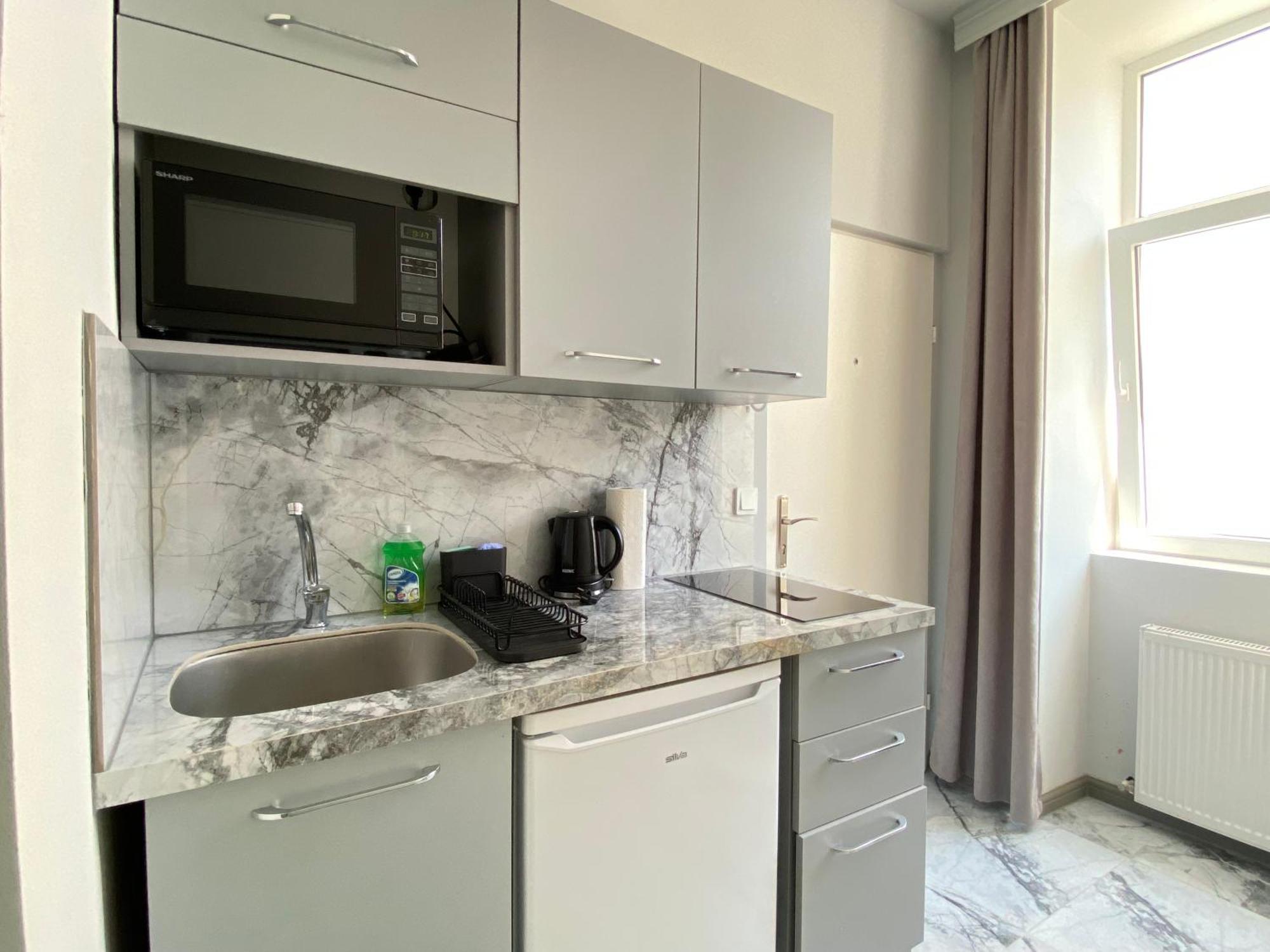 Malfatti Urban Oasis Apartment Vienna Luaran gambar