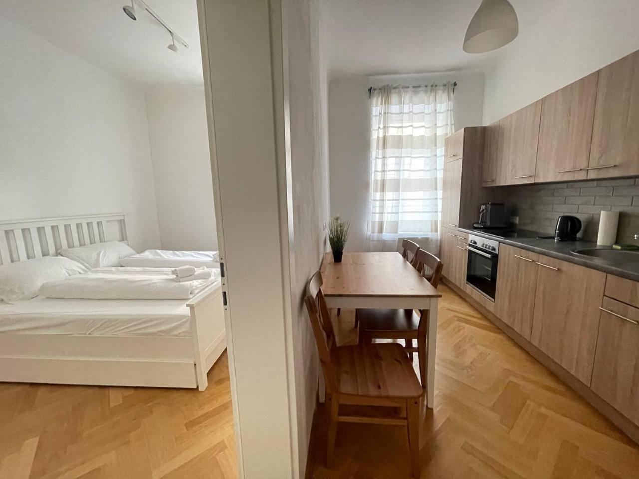 Malfatti Urban Oasis Apartment Vienna Luaran gambar