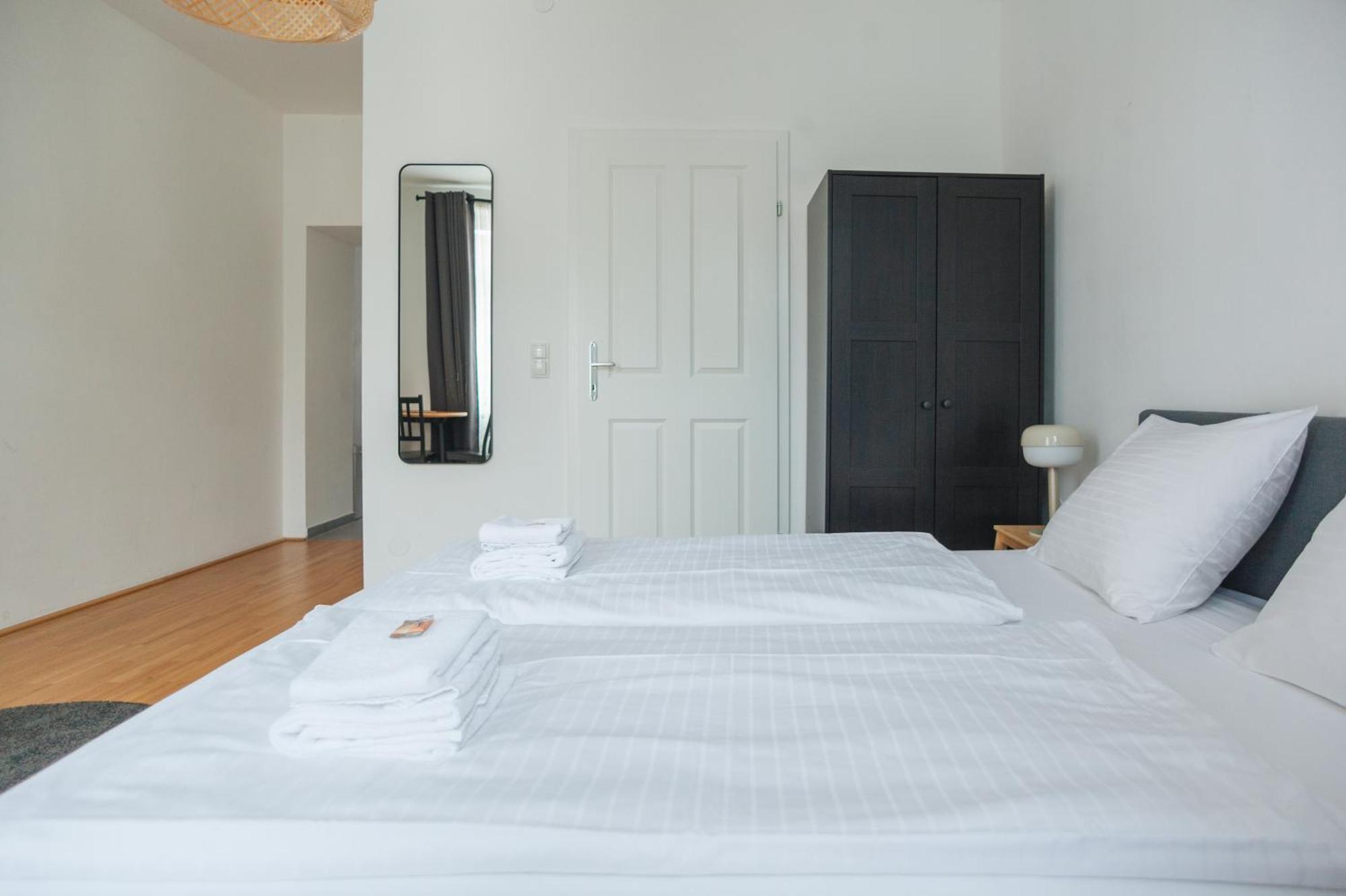 Malfatti Urban Oasis Apartment Vienna Luaran gambar